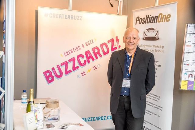 Buzzcardz!